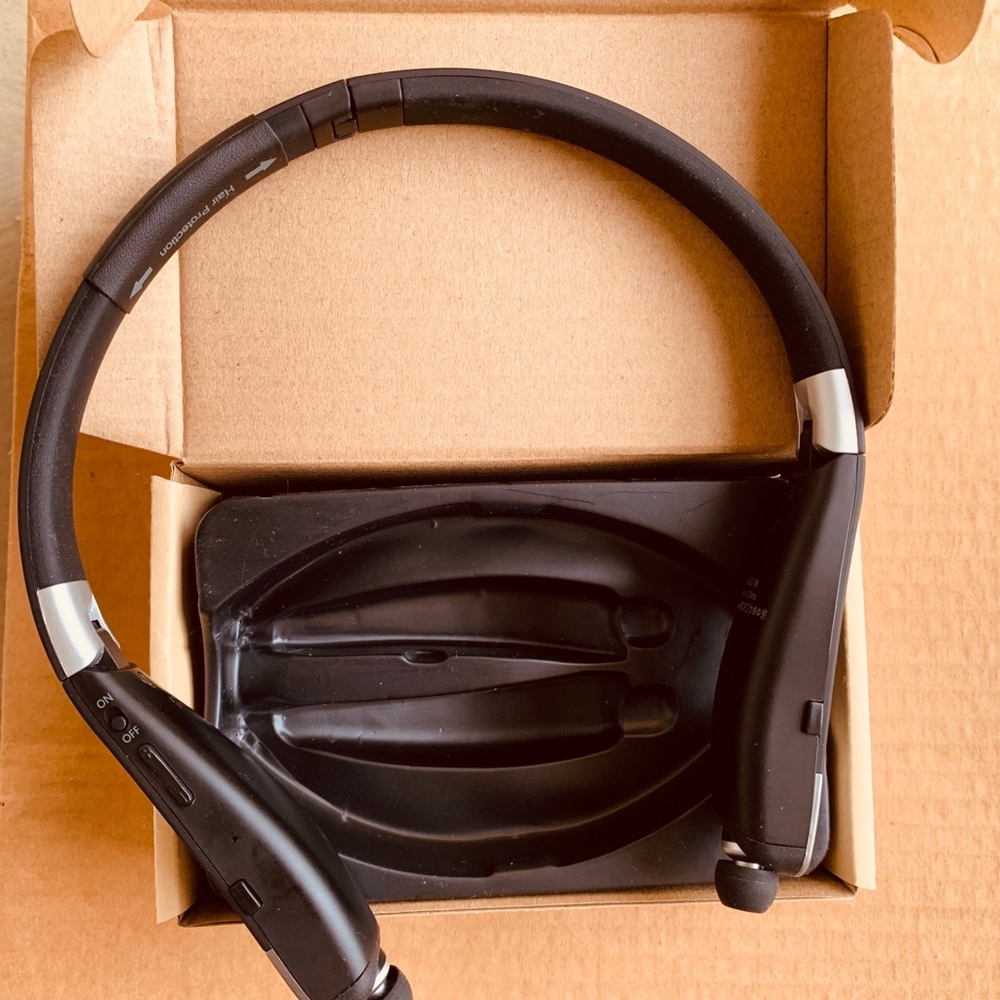 Wireless headset